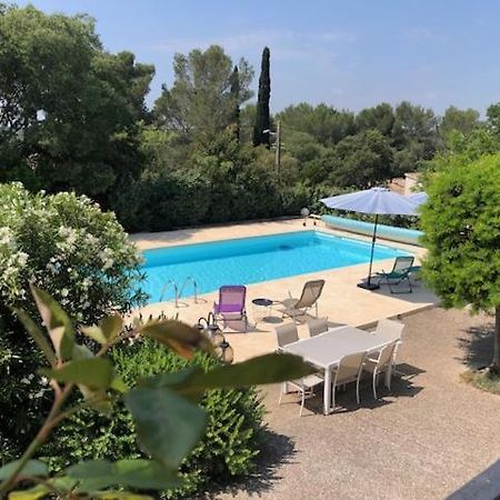 Nimes Calme Villa Buitenkant foto